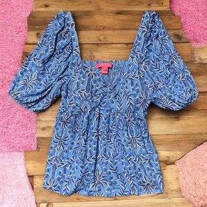 Lilly Pulitzer Blue and White Floral Sweetheart Cropped Top Women’s Size XS